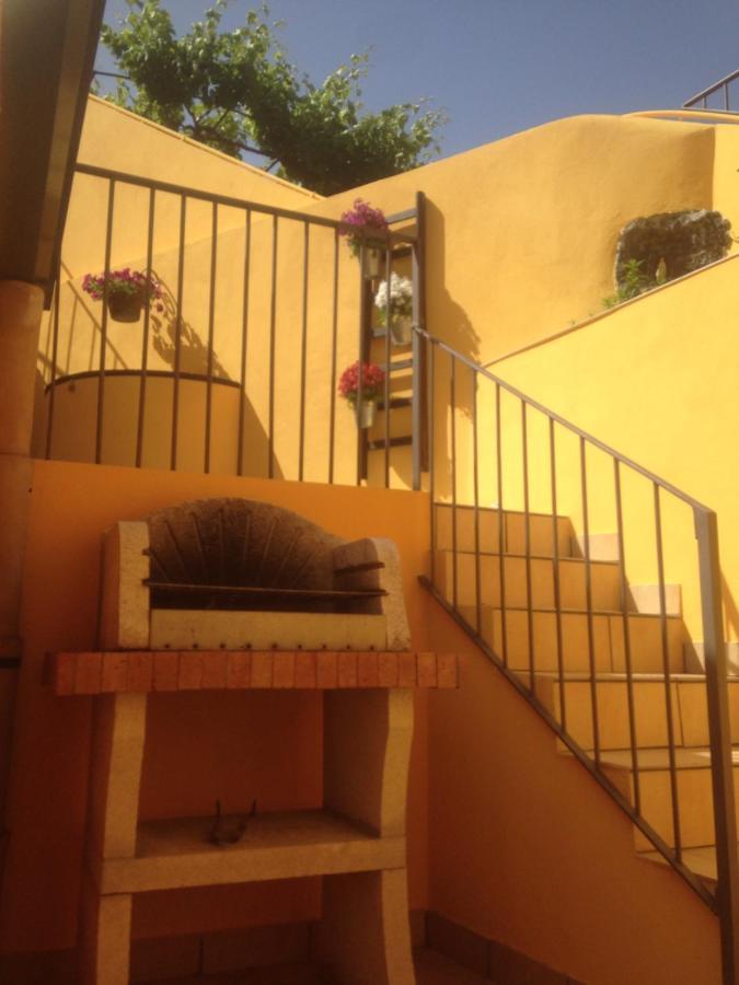 Camilla Affitta Camere Nicolosi Bagian luar foto
